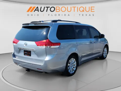 More photos of 2014 Toyota Sienna Ltd at Auto Boutique Ohio, OH