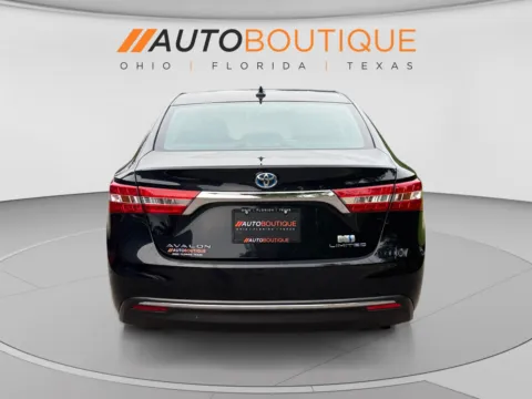 More photos of 2013 Toyota Avalon Hybrid Limited at Auto Boutique Ohio, OH