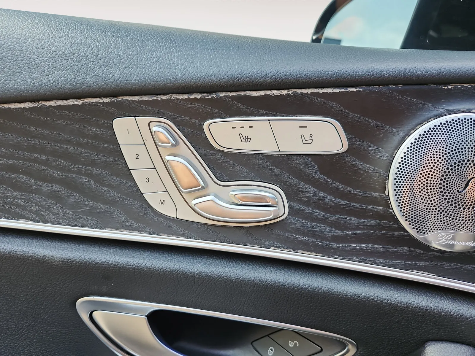 Mercedes-Benz E-Class photo 15