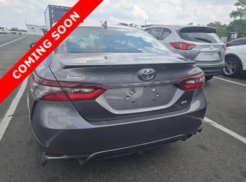 More photos of 2021 Toyota Camry SE at Auto Boutique Ohio, OH
