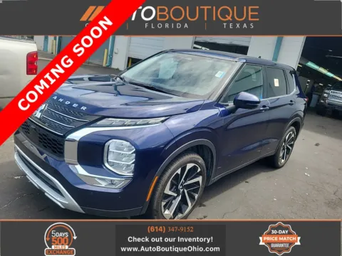 Blue 2022 Mitsubishi Outlander SE for sale in Columbus, OH