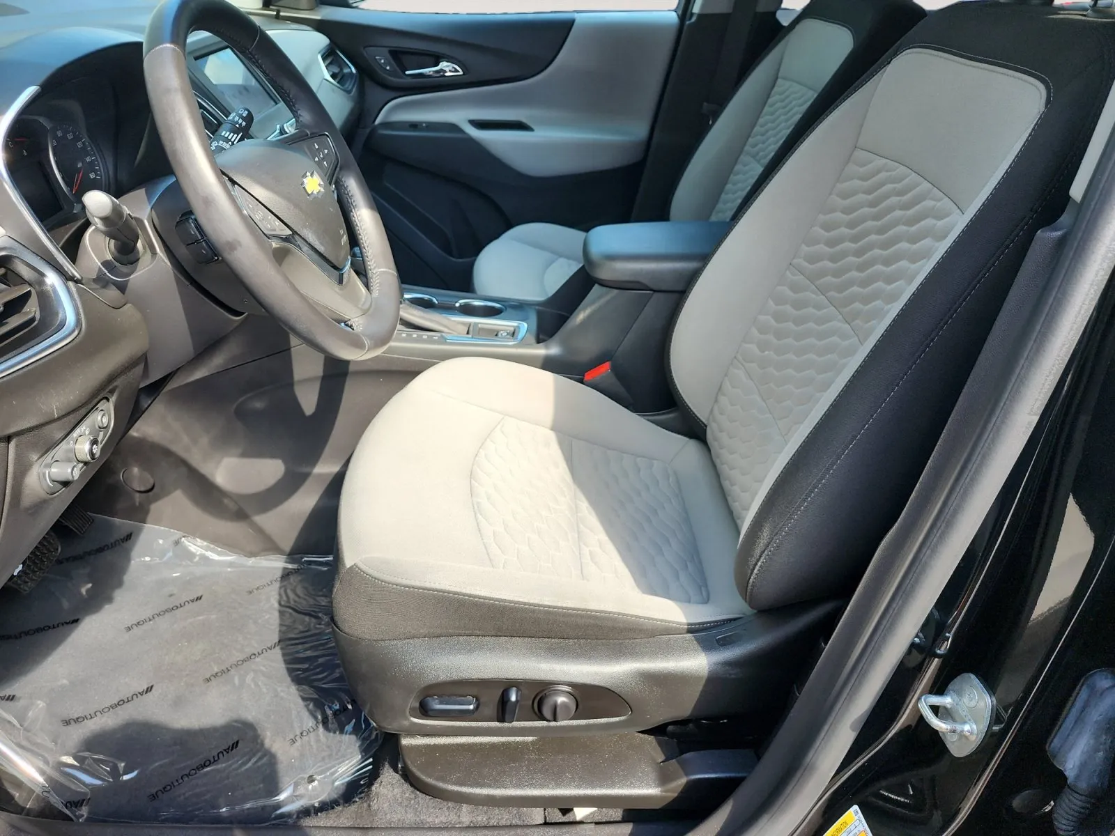 Chevrolet Equinox photo 10