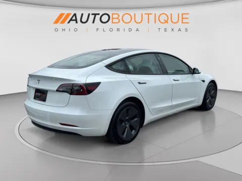 More photos of 2023 Tesla Model 3 at Auto Boutique Ohio, OH