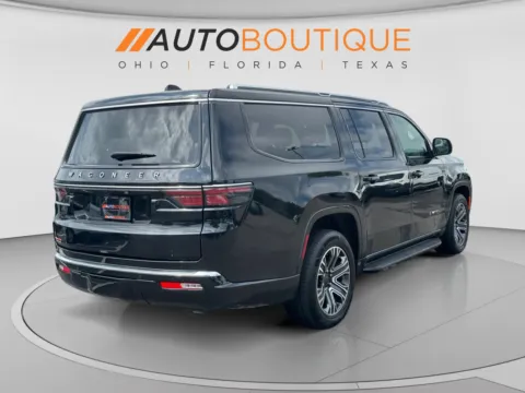 More photos of 2024 Jeep Wagoneer L Series II at Auto Boutique Ohio, OH