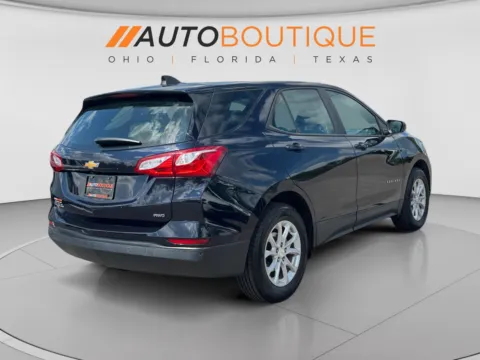 More photos of 2021 Chevrolet Equinox LS at Auto Boutique Ohio, OH