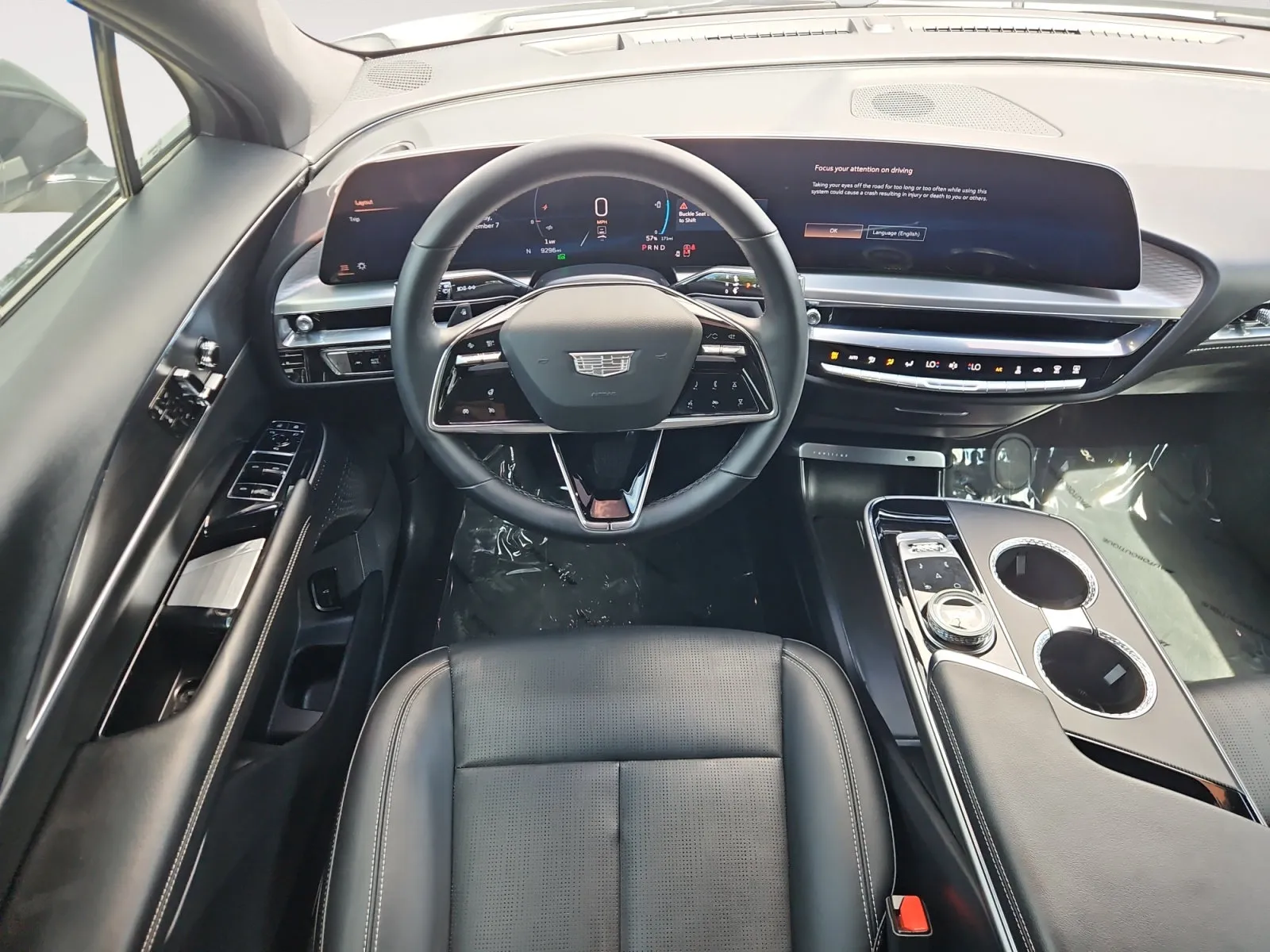 Cadillac Lyriq photo 10