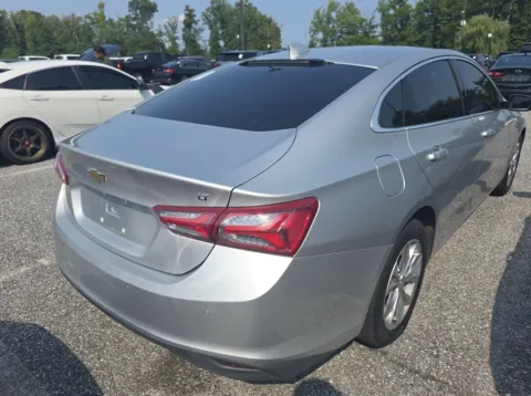 More photos of 2019 Chevrolet Malibu LT at Auto Boutique Ohio, OH