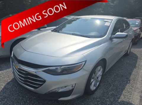 Silver 2019 Chevrolet Malibu LT for sale in Columbus, OH