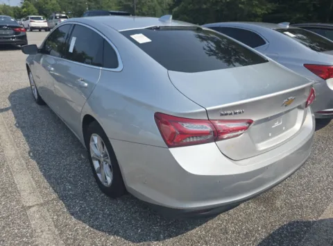 More photos of 2019 Chevrolet Malibu LT at Auto Boutique Ohio, OH
