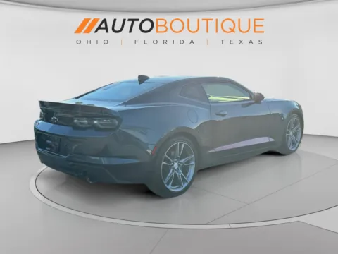 More photos of 2020 Chevrolet Camaro 1LT at Auto Boutique Ohio, OH