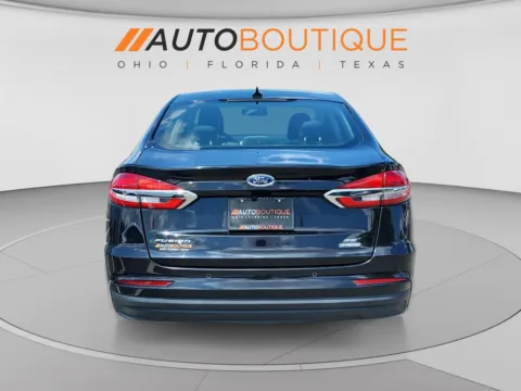 More photos of 2020 Ford Fusion Hybrid SE at Auto Boutique Ohio, OH