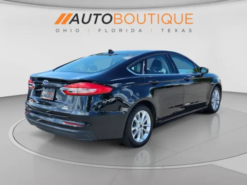 More photos of 2020 Ford Fusion Hybrid SE at Auto Boutique Ohio, OH