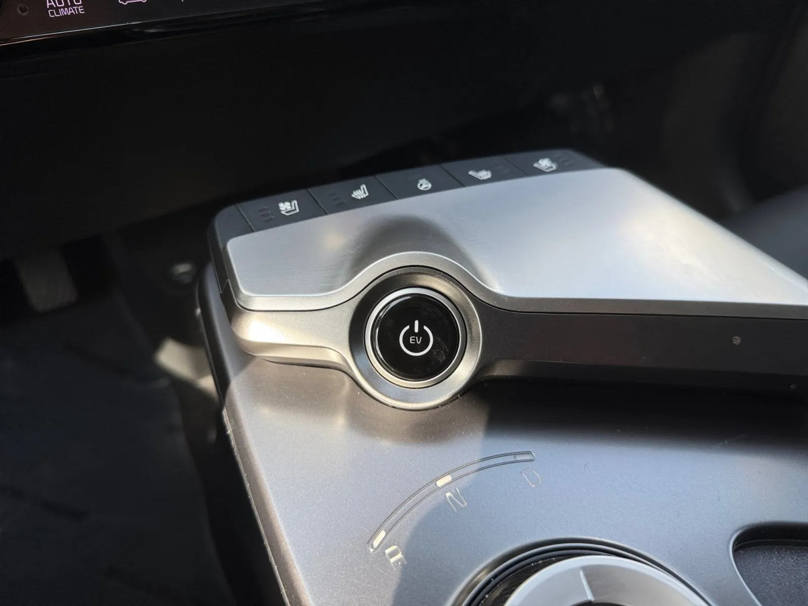 Kia EV6 photo 19