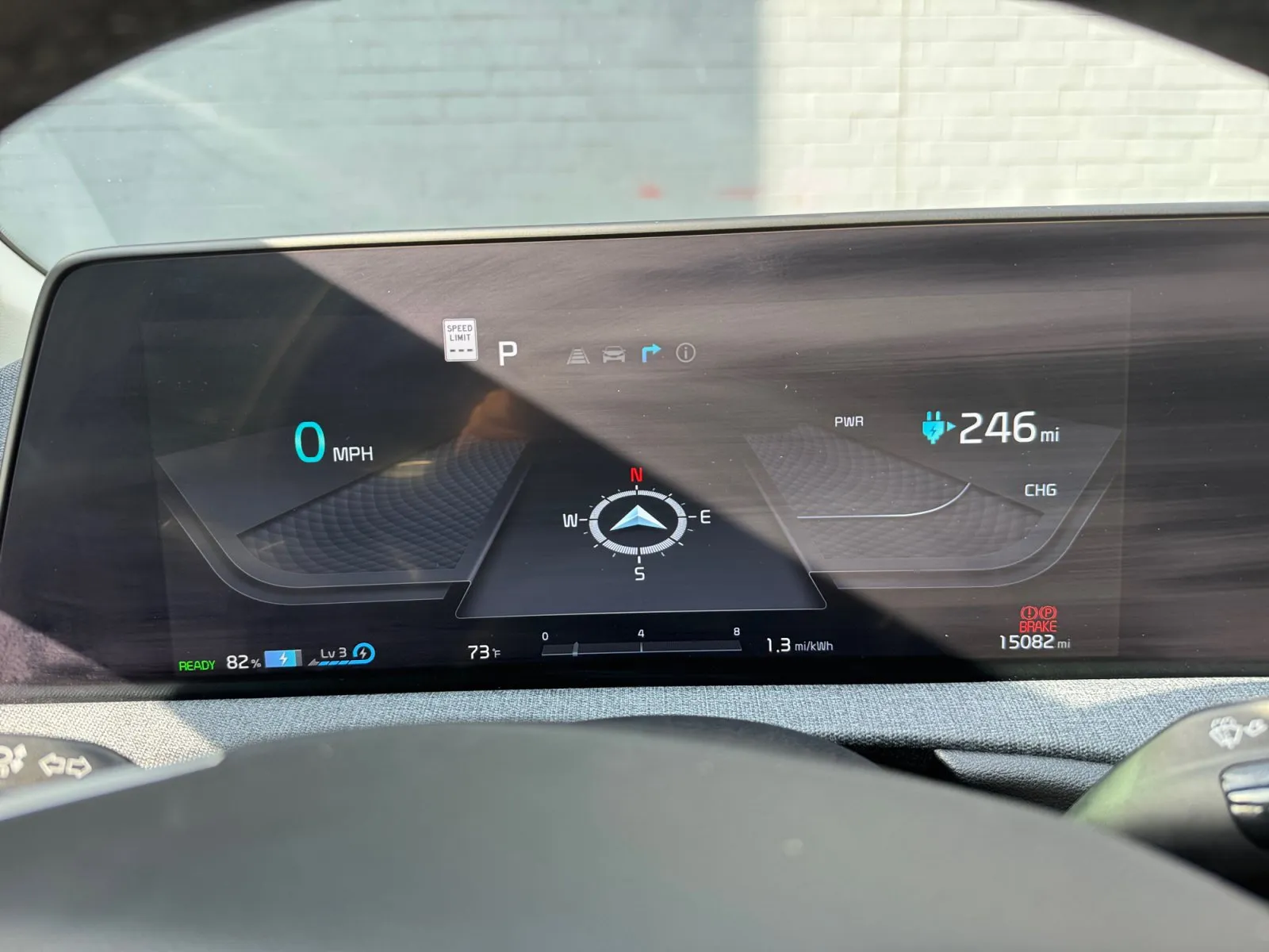 Kia EV6 photo 14