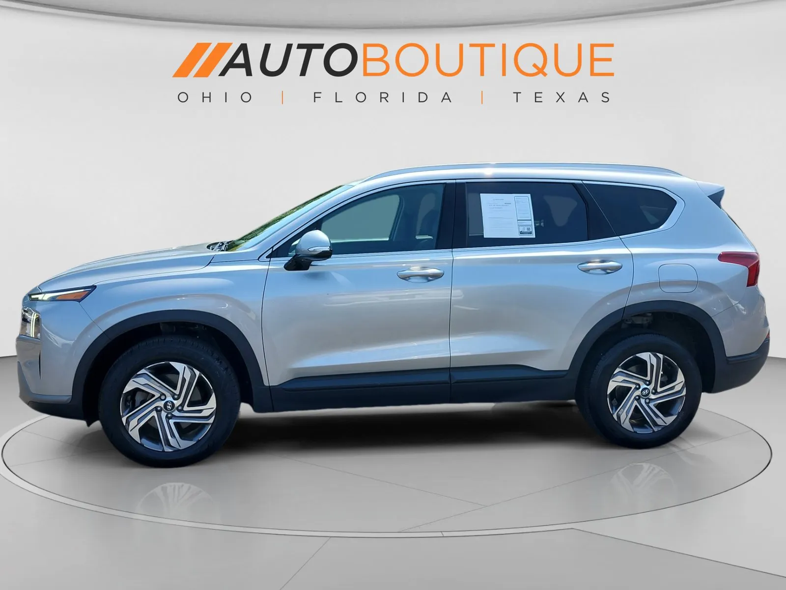Hyundai Santa Fe photo 2