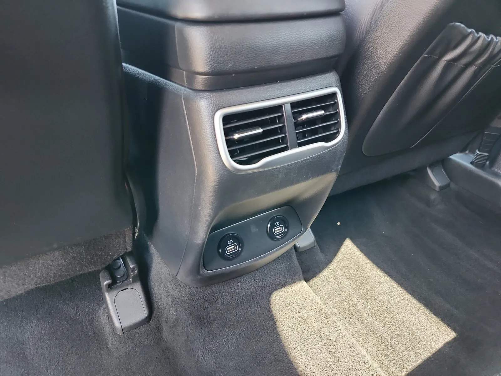 Hyundai Santa Fe photo 13