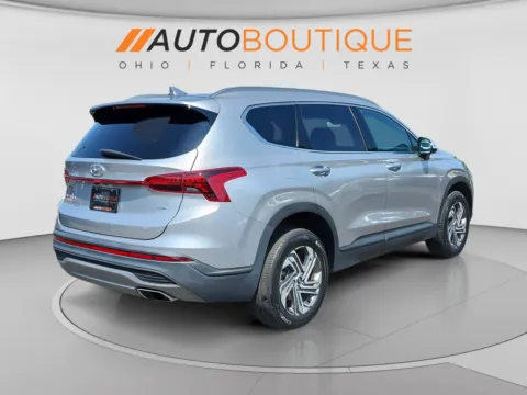 More photos of 2023 Hyundai Santa Fe SEL at Auto Boutique Ohio, OH
