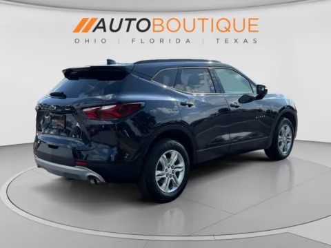 More photos of 2021 Chevrolet Blazer LT at Auto Boutique Ohio, OH