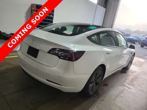More photos of 2022 Tesla Model 3 at Auto Boutique Ohio, OH