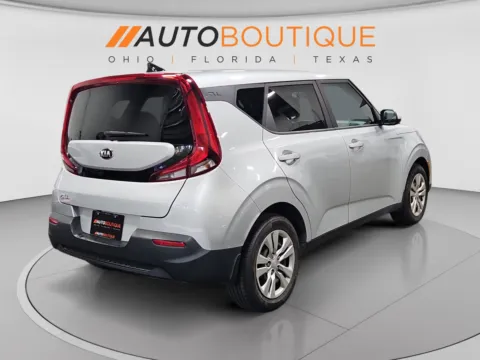 More photos of 2020 Kia Soul LX at Auto Boutique Ohio, OH