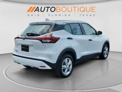 More photos of 2023 Nissan Kicks S at Auto Boutique Ohio, OH