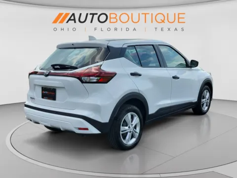 More photos of 2023 Nissan Kicks S at Auto Boutique Ohio, OH
