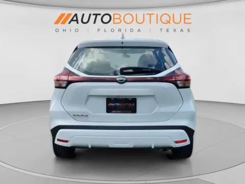 More photos of 2023 Nissan Kicks S at Auto Boutique Ohio, OH