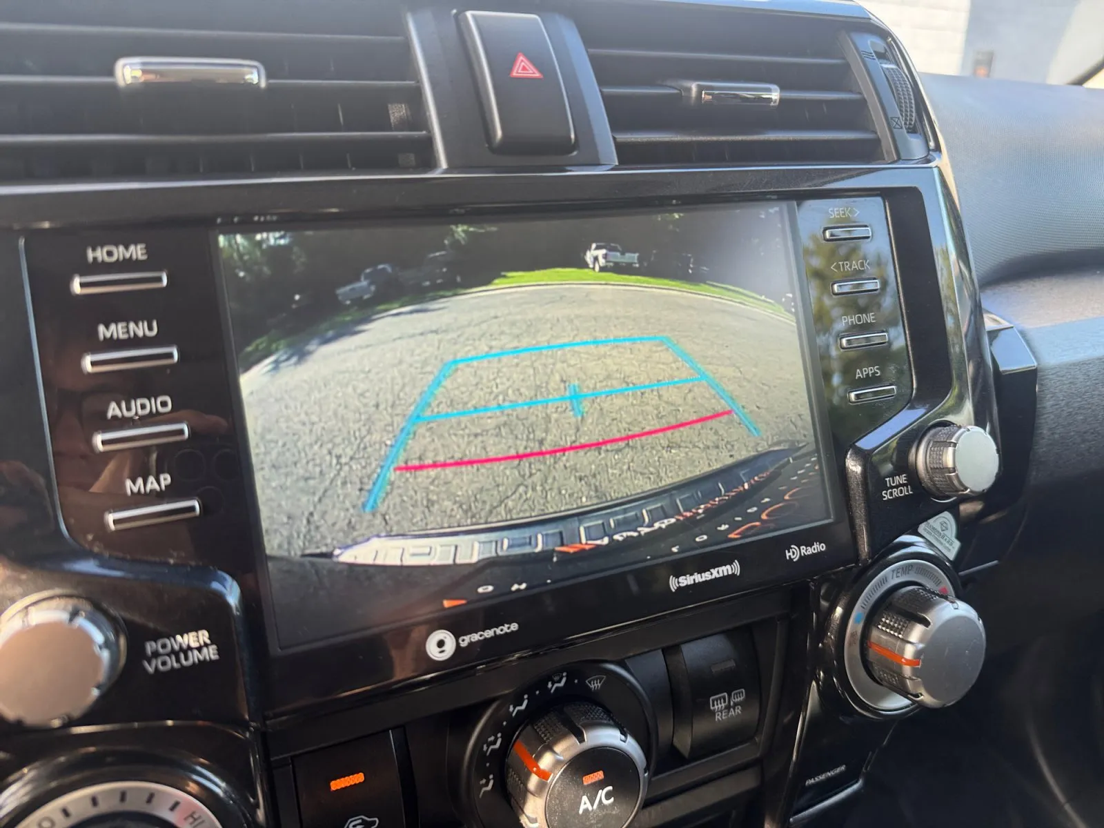 Toyota 4Runner photo 20