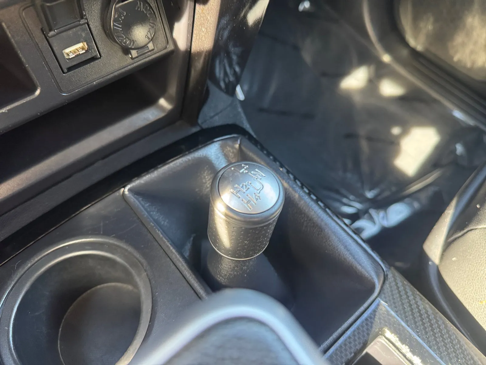 Toyota 4Runner photo 24
