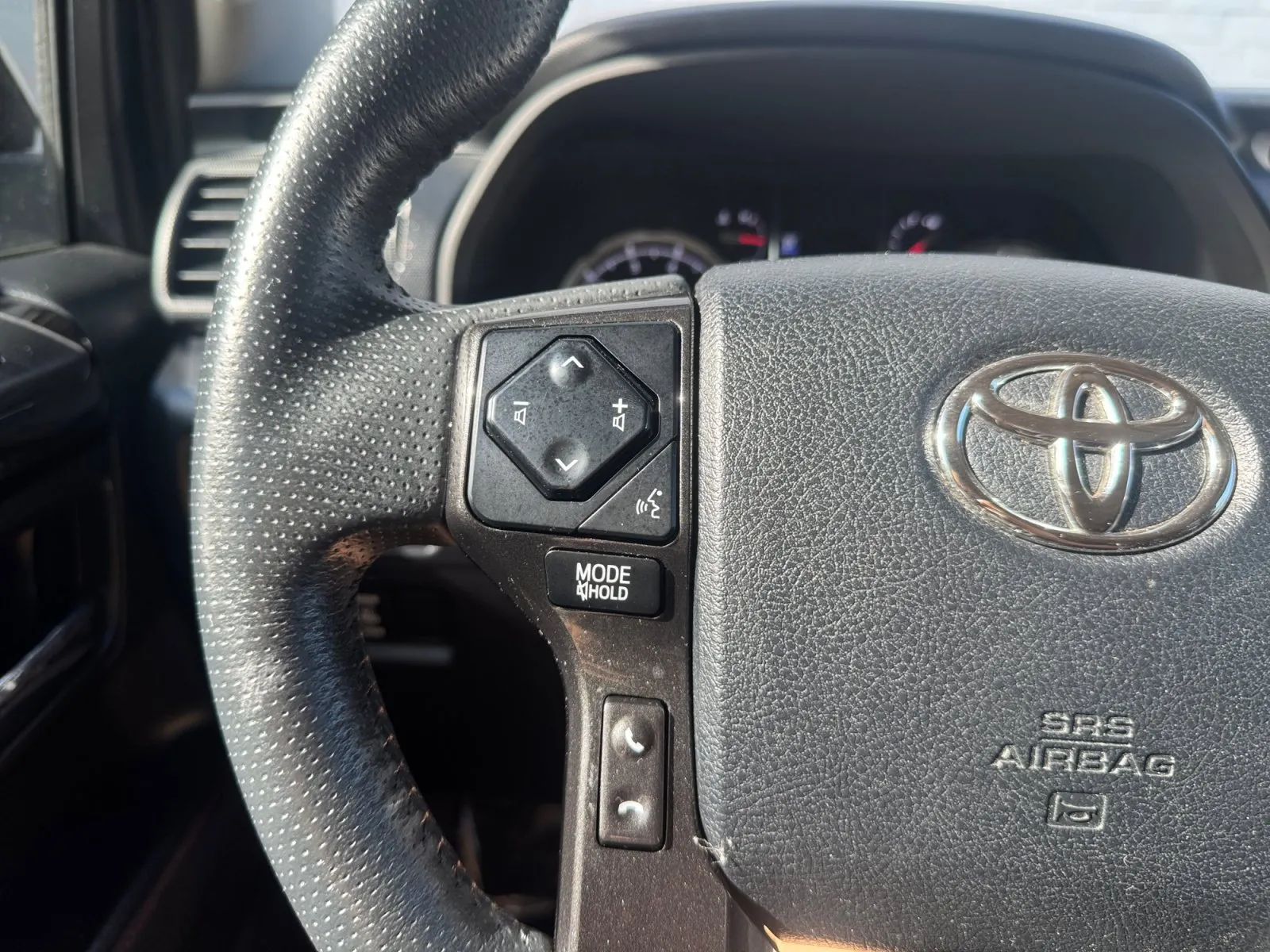 Toyota 4Runner photo 28