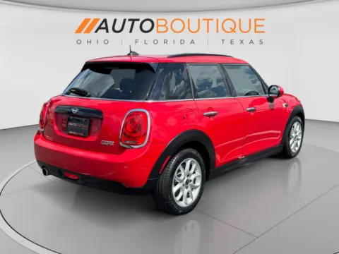 More photos of 2019 MINI Hardtop 4 Door Cooper at Auto Boutique Ohio, OH
