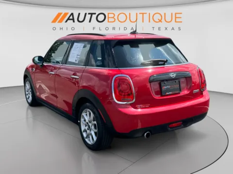 Another view of 2019 MINI Hardtop 4 Door Cooper for sale in Columbus, OH at Auto Boutique Ohio