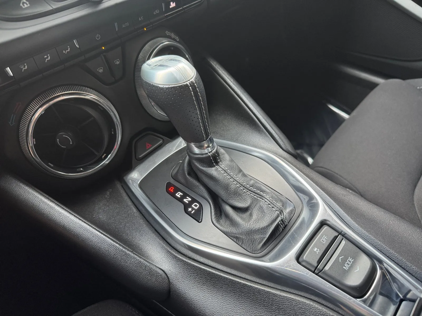 Chevrolet Camaro photo 20