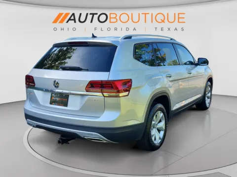 More photos of 2018 Volkswagen Atlas 3.6L V6 SE at Auto Boutique Ohio, OH