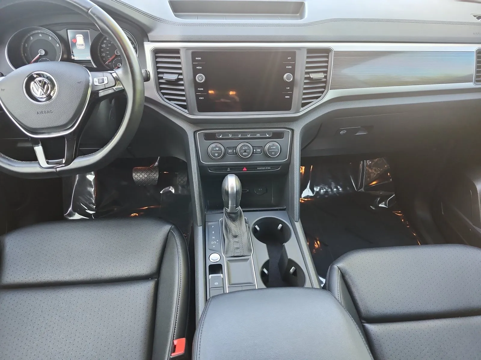 Volkswagen Atlas photo 11