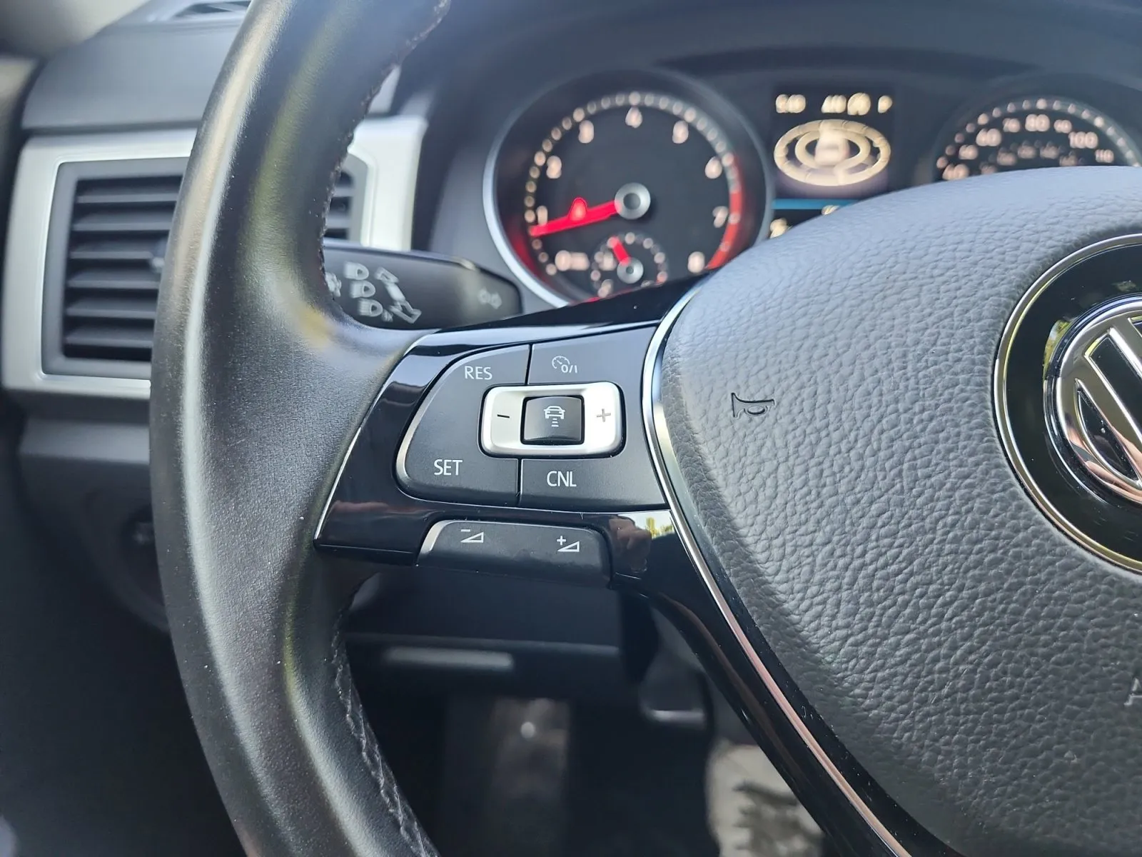 Volkswagen Atlas photo 24