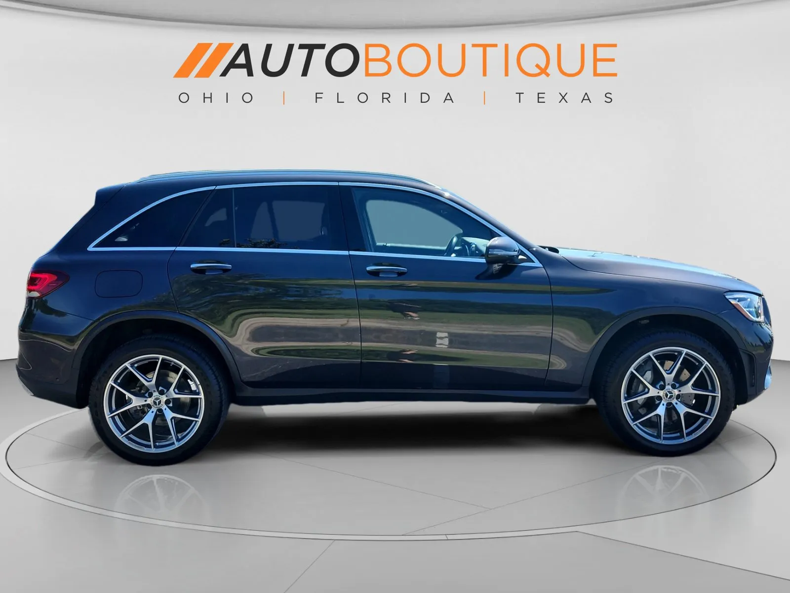 Mercedes-Benz GLC photo 6