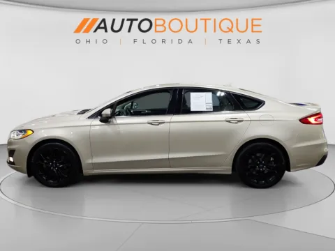 Photos of 2019 Ford Fusion SE for sale in Columbus, OH at Auto Boutique Ohio