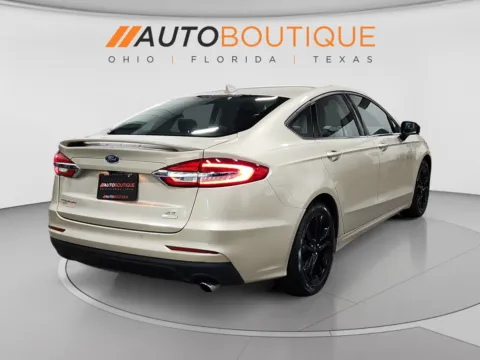 More photos of 2019 Ford Fusion SE at Auto Boutique Ohio, OH