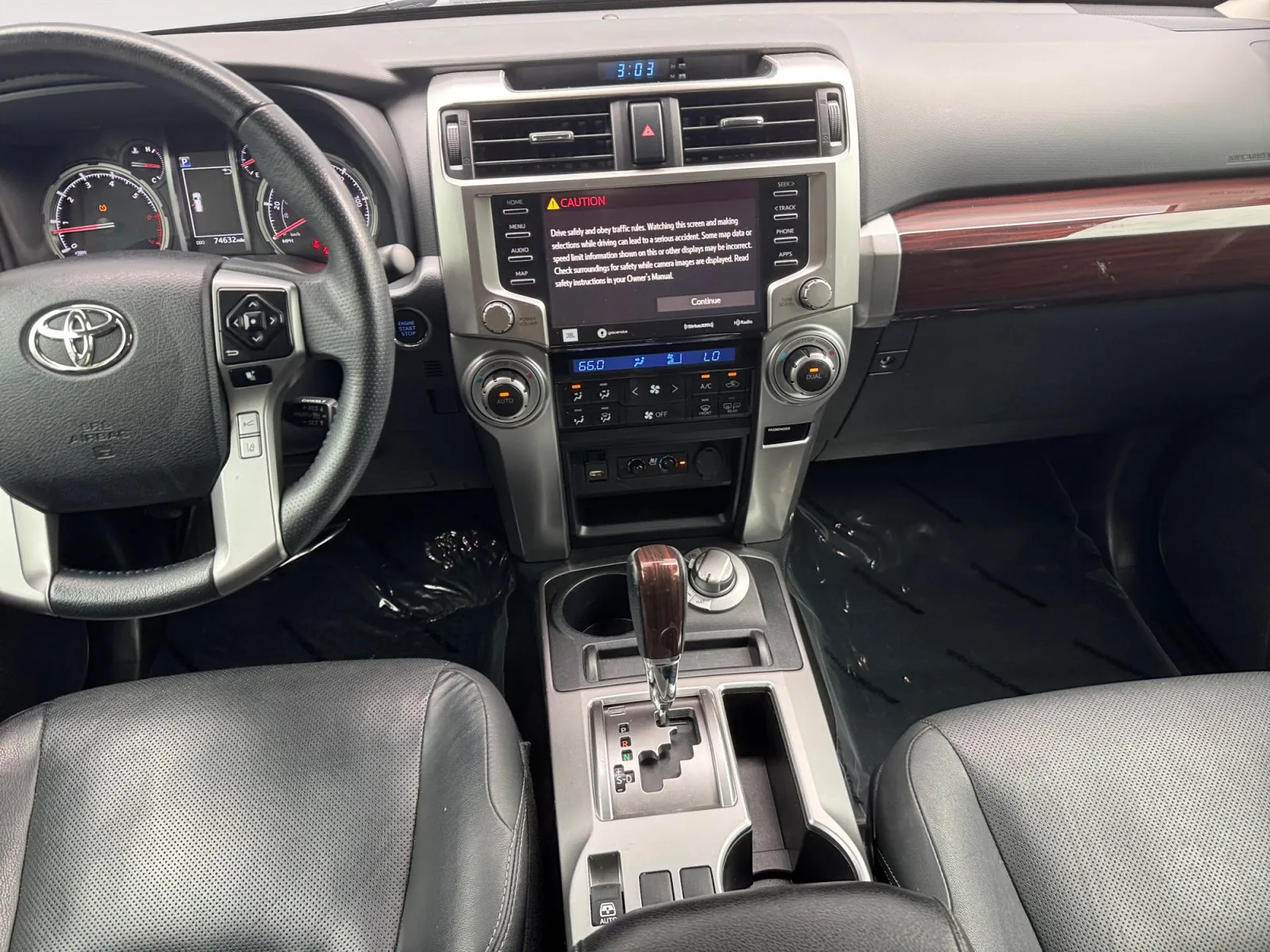 Toyota 4Runner photo 11