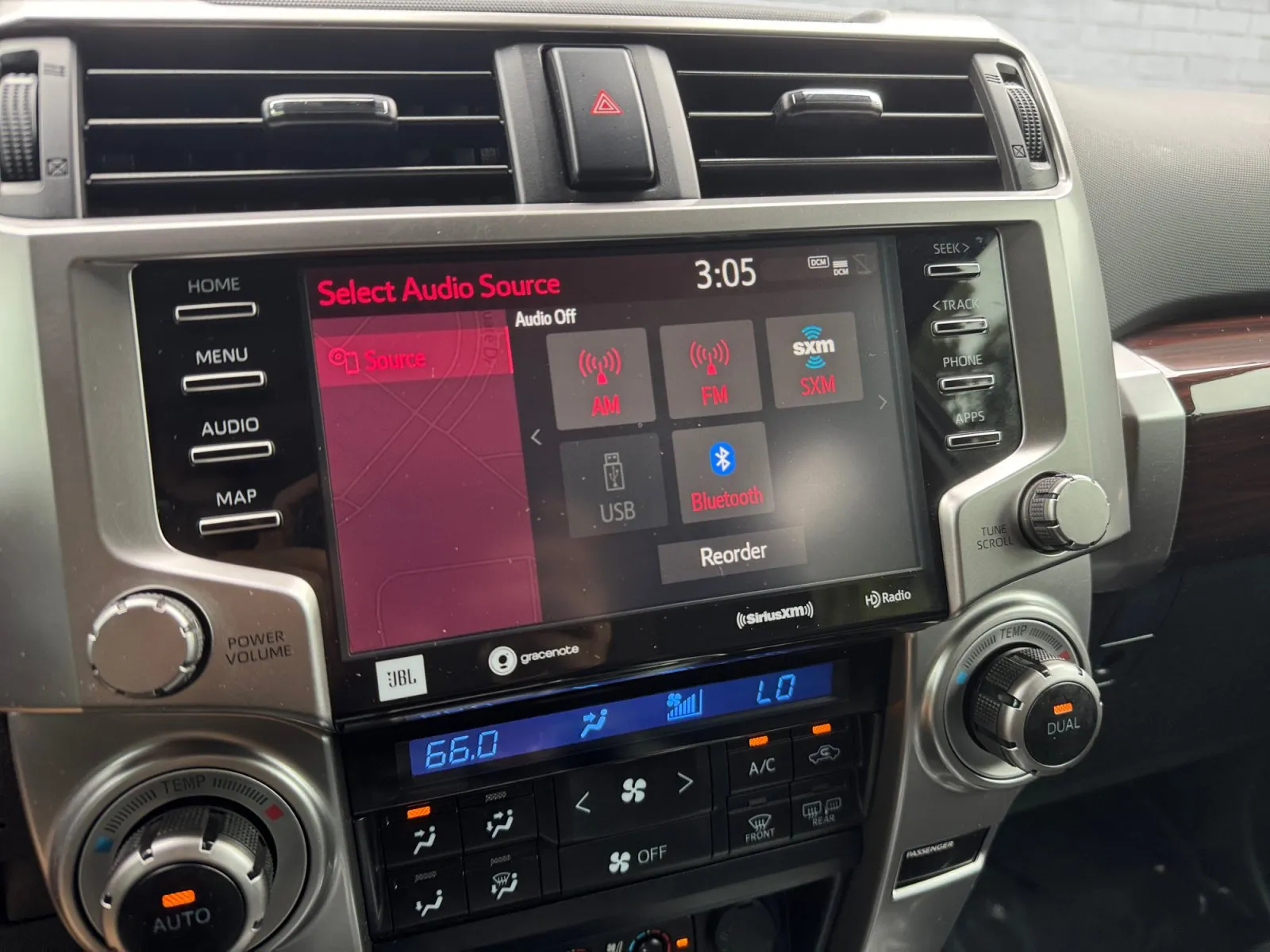 Toyota 4Runner photo 23