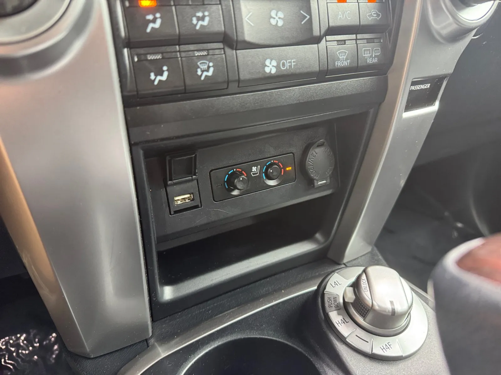 Toyota 4Runner photo 24