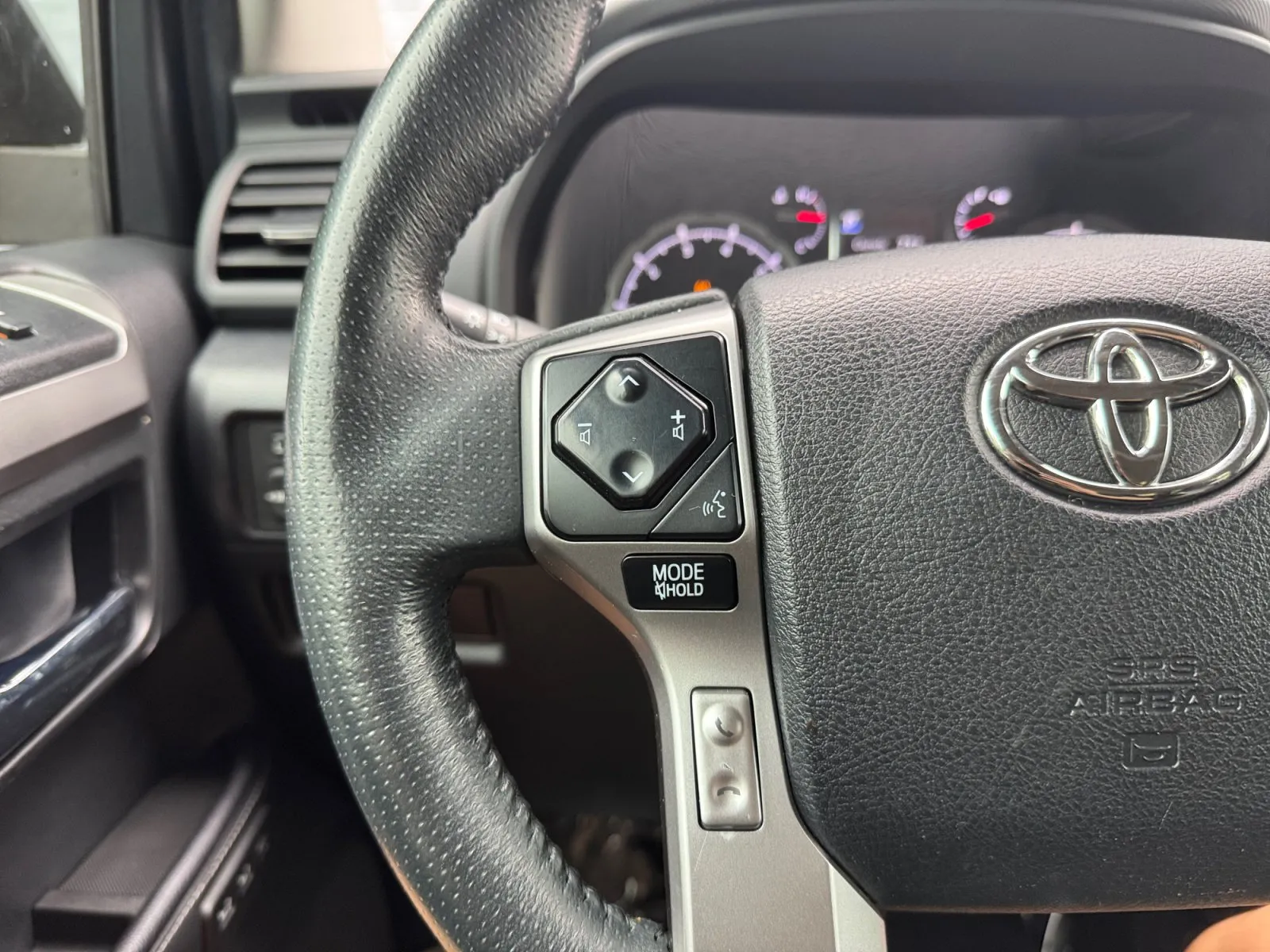 Toyota 4Runner photo 29