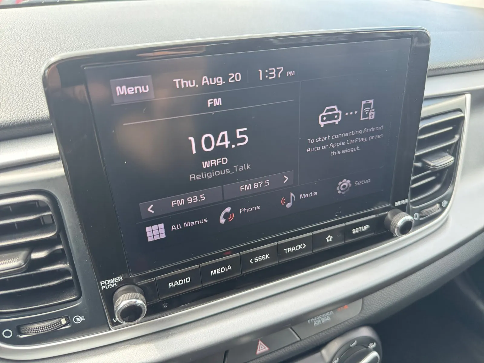 Kia Rio photo 16