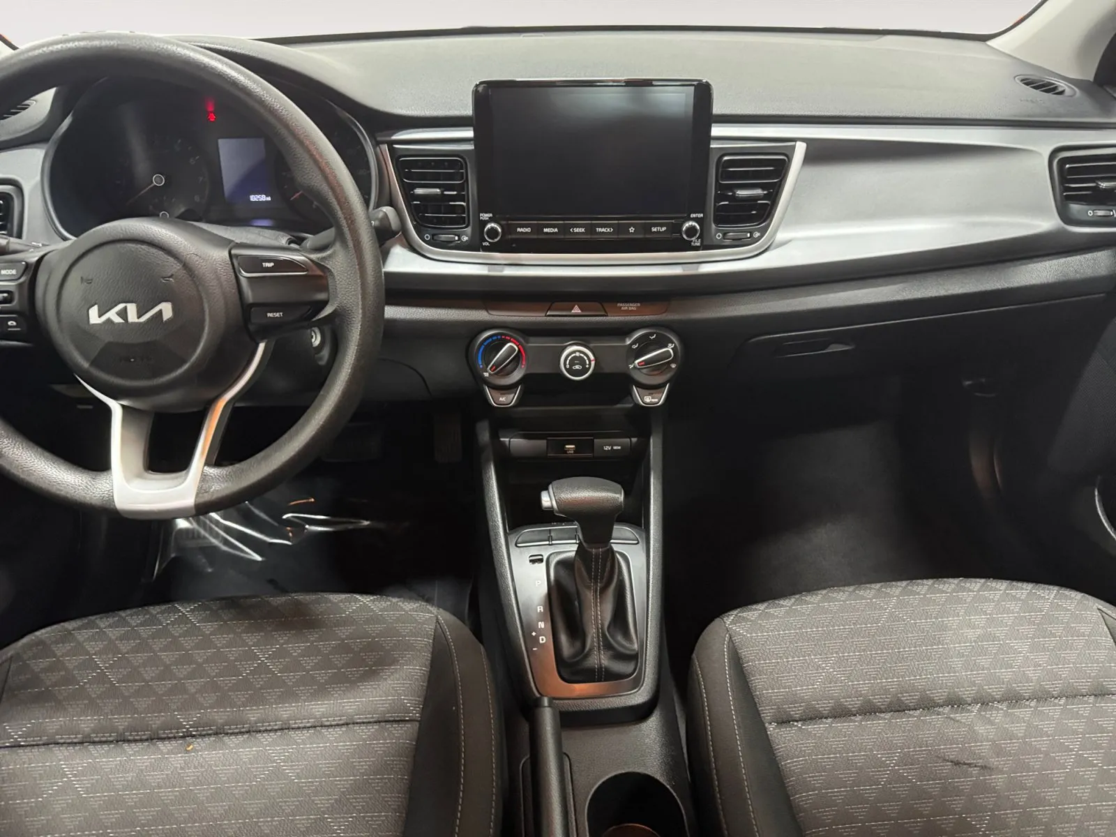 Kia Rio photo 11