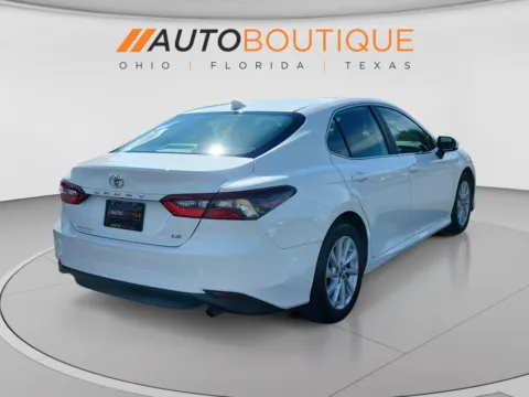 More photos of 2021 Toyota Camry LE at Auto Boutique Ohio, OH