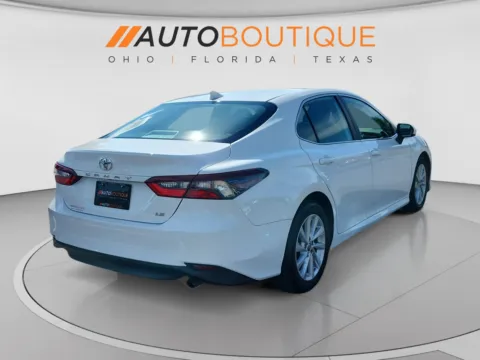 More photos of 2021 Toyota Camry LE at Auto Boutique Ohio, OH