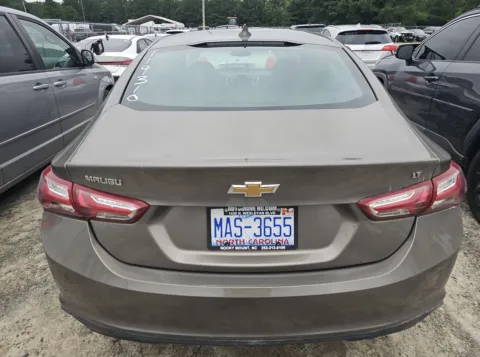 More photos of 2020 Chevrolet Malibu LT at Auto Boutique Ohio, OH