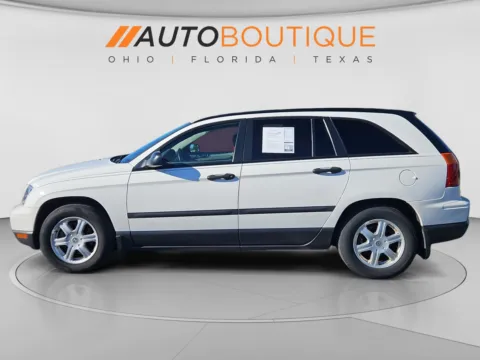 Photos of 2005 Chrysler Pacifica for sale in Columbus, OH at Auto Boutique Ohio