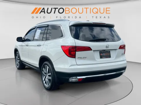 Another view of 2018 Honda Pilot Elite for sale in Columbus, OH at Auto Boutique Ohio